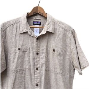 Patagonia Men’s Button up Short Sleeve Shirt Sz L